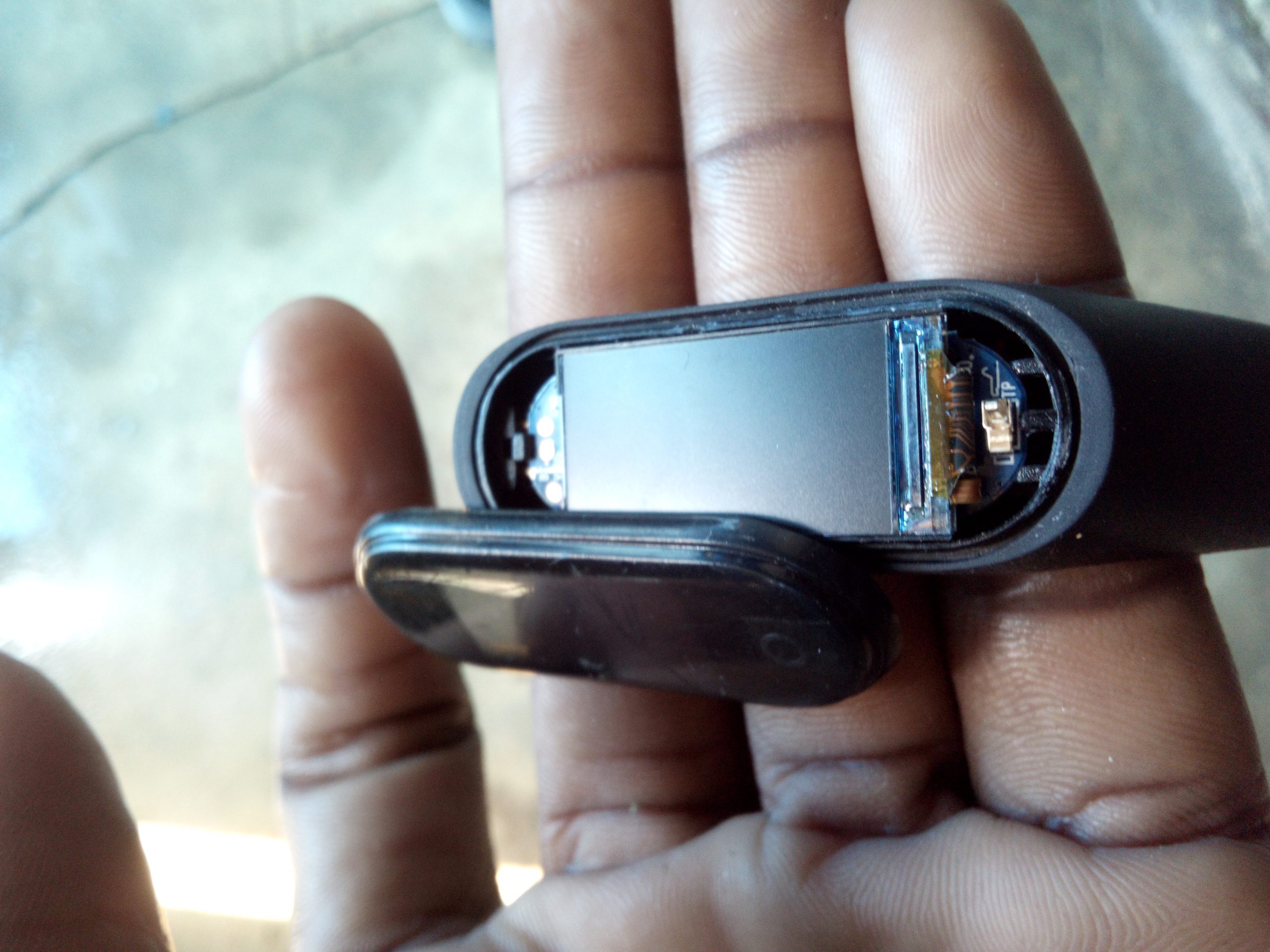 m4 smartwatch inner view