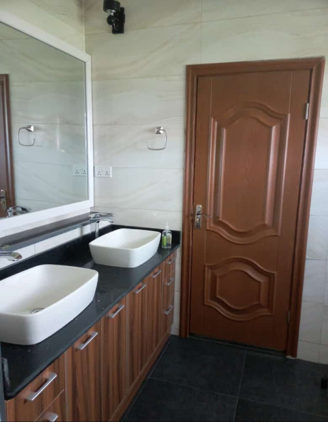 infinix zero 8 back camera shot