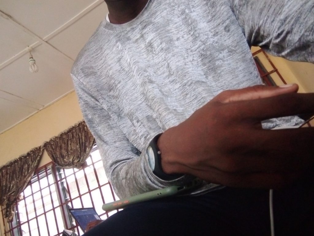 hot 10 front camera sample